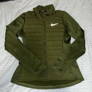 Nike running sweater